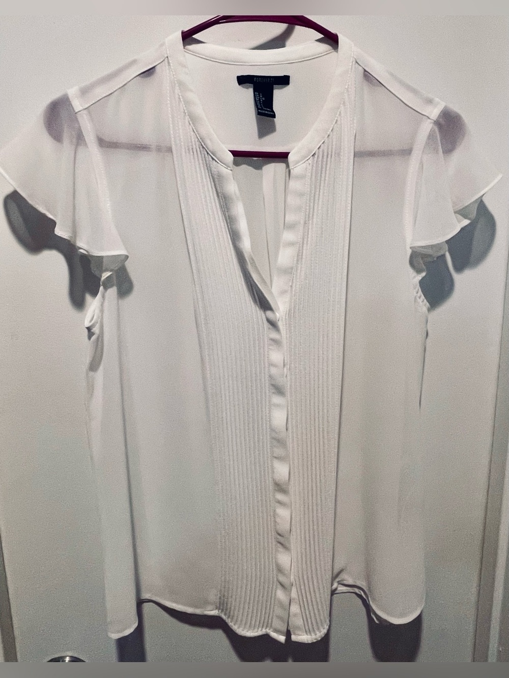 Forever 21 Pleated Flutter Sleeve Blouse L